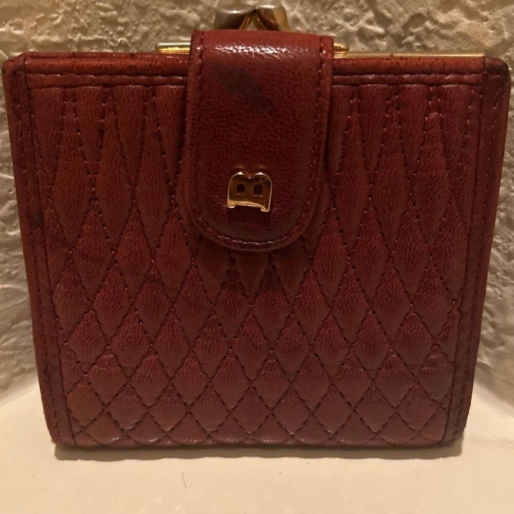 Vintage Bally Bifold Compact Wallet Burgundy Quilted Leather Kiss Clasp Pouch